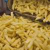 Onze dagverse gesneden friet van 'Man met friet' komt van boeren en telers die kwaliteit boven massaproductie stellen. Deze boeren en telers leveren ook aan de bekende 'Bram'
